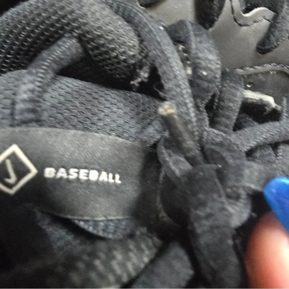 Nike FastFlex Diamond Black & White Baseball Cleats – Size 5Y‎